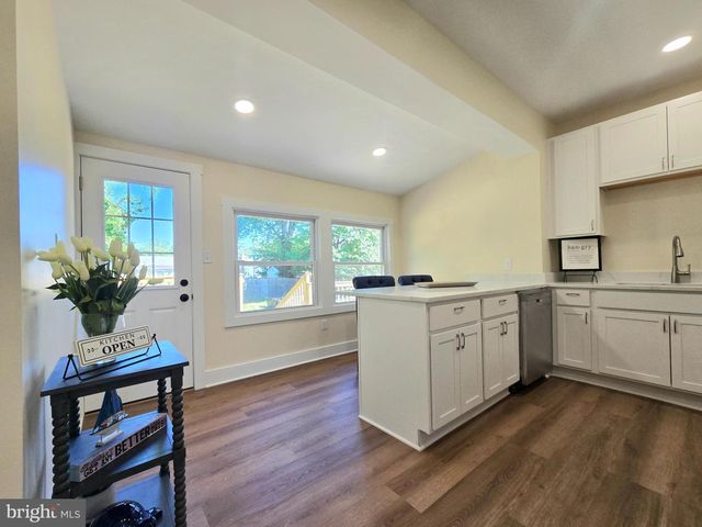 261 ARUNDEL RD, Pasadena, MD 21122