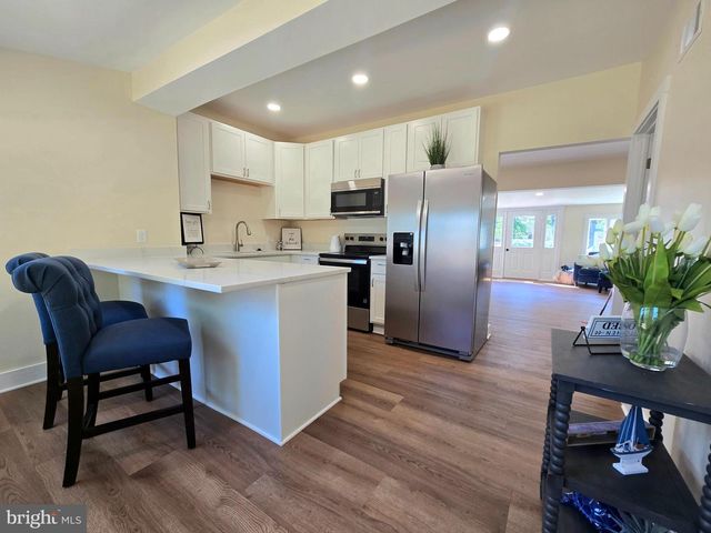 261 ARUNDEL RD, Pasadena, MD 21122