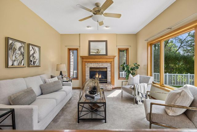3925 Urbandale Lane N, Plymouth, MN 55446