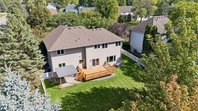 3925 Urbandale Lane N, Plymouth, MN 55446