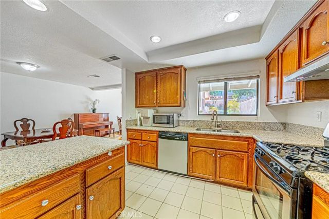 1253 Porto Grande 2, Diamond Bar, CA 91765