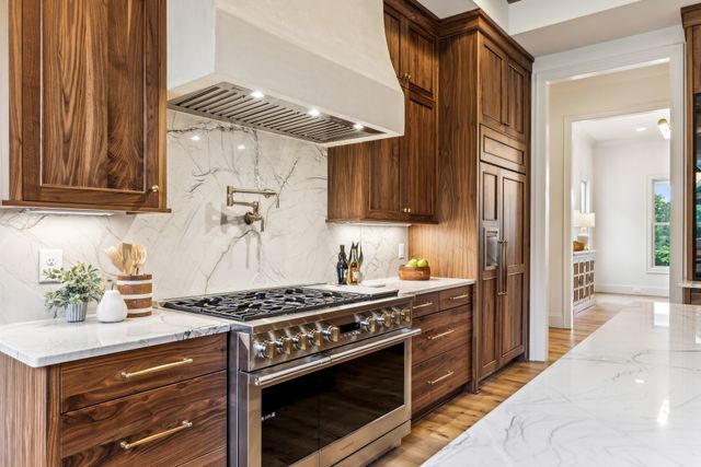 8121 Boiling Springs Pl, Brentwood, TN 37027