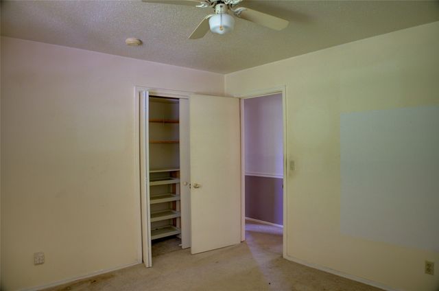 5039 S 26th West Avenue, Tulsa, OK 74107