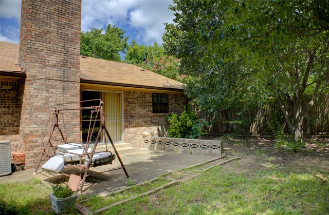 5039 S 26th West Avenue, Tulsa, OK 74107