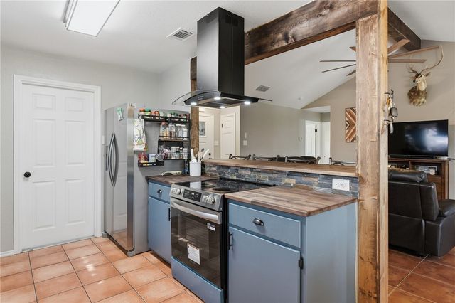 2169 Timberleaf Circ, Ingleside, TX 78362