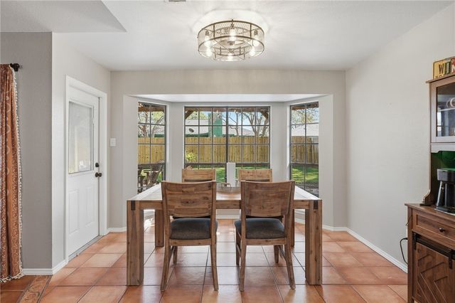 2169 Timberleaf Circ, Ingleside, TX 78362