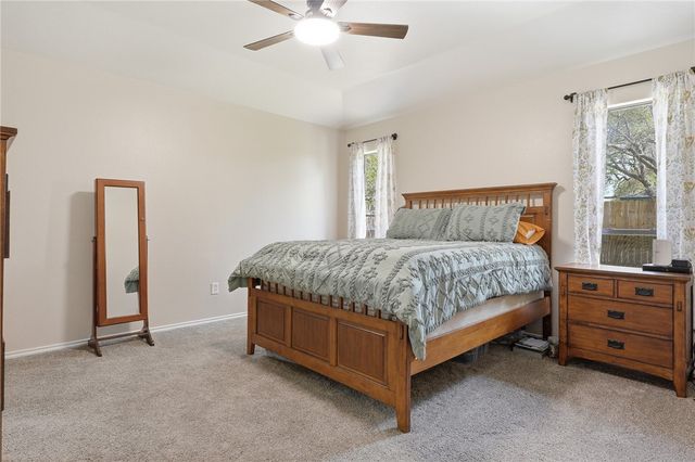 2169 Timberleaf Circ, Ingleside, TX 78362