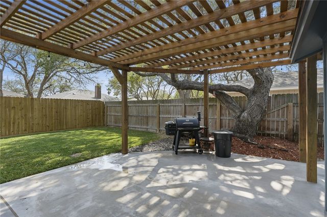 2169 Timberleaf Circ, Ingleside, TX 78362