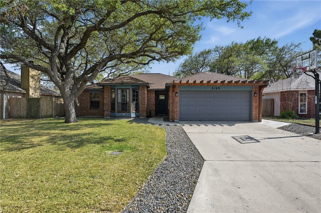 2169 Timberleaf Circ, Ingleside, TX 78362