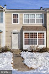213 LAKEVIEW CT, Stafford, VA 22554