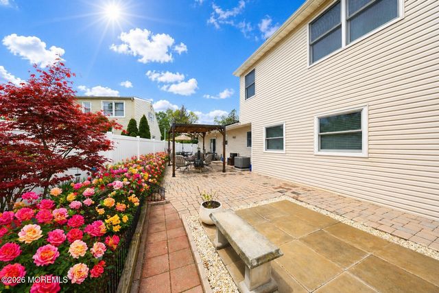 1219 Brandywine Drive, Toms River, NJ 08753