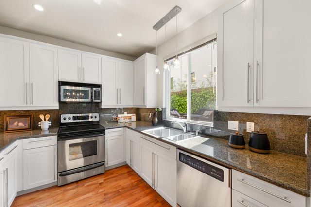 107 El Camino Real 104, Burlingame, CA 94010