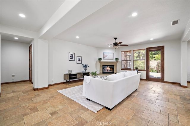 28 Drackert Lane, Ladera Ranch, CA 92694