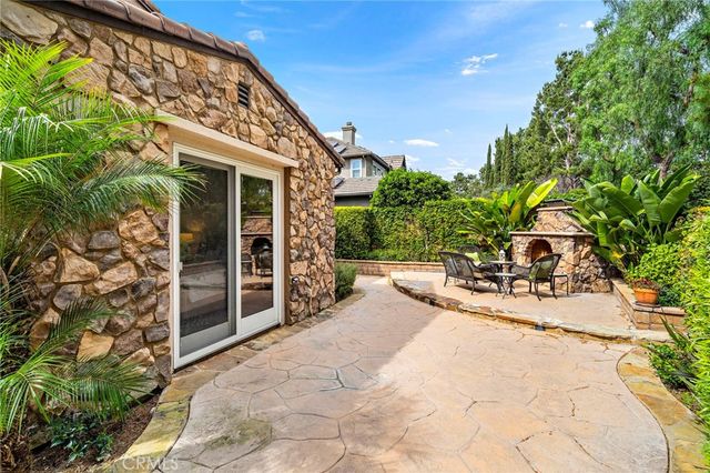 28 Drackert Lane, Ladera Ranch, CA 92694