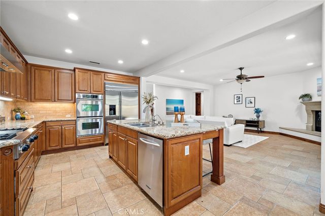 28 Drackert Lane, Ladera Ranch, CA 92694