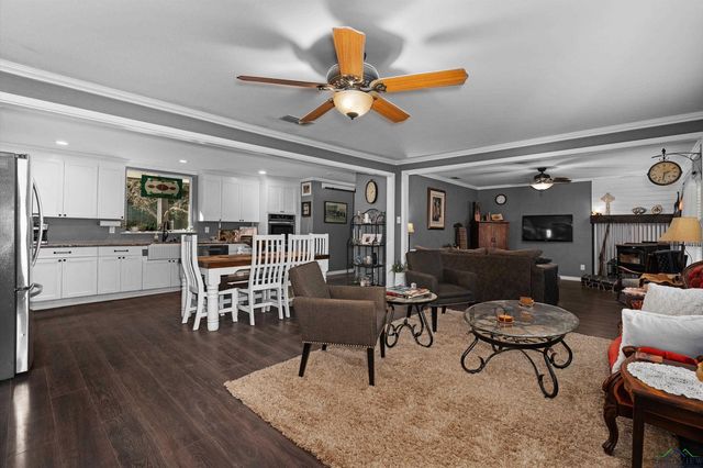 13519 FM 729, Jefferson, TX 75657