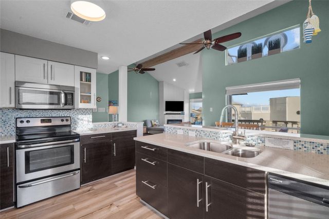 17729 Termini San Luis Pass Road, Galveston, TX 77554