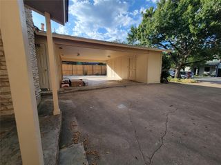 2011 Meadowridge DR A, Austin, TX 78704