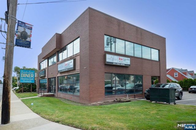 20-00 Fair Lawn Avenue, Fair Lawn, NJ 07410