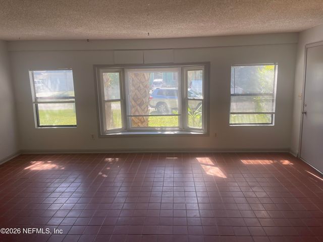 530 MYRA Street, Neptune Beach, FL 32266