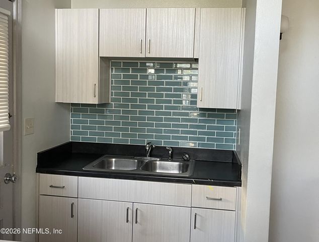530 MYRA Street, Neptune Beach, FL 32266