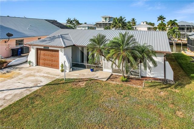 2355 Banana ST, St. James City, FL 33956