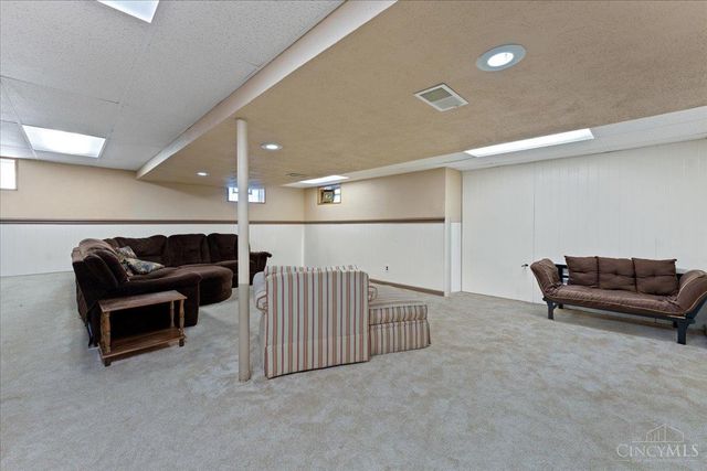 6381 Branch Hill Miamiville Road, Miami Twp, OH 45140