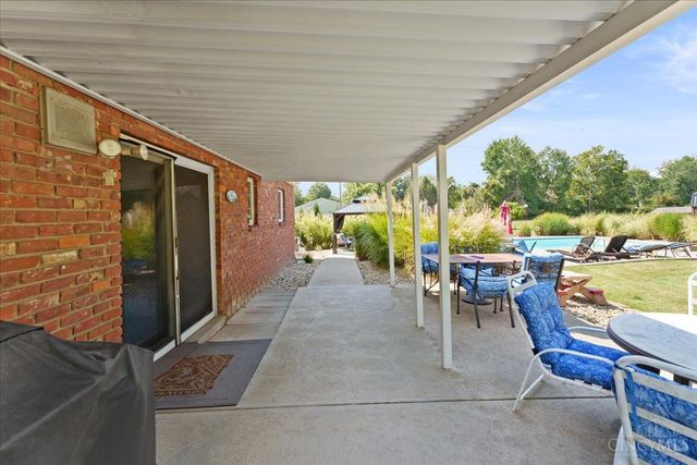 6381 Branch Hill Miamiville Road, Miami Twp, OH 45140