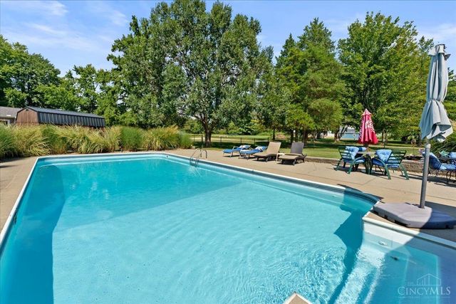 6381 Branch Hill Miamiville Road, Miami Twp, OH 45140