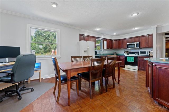 6381 Branch Hill Miamiville Road, Miami Twp, OH 45140