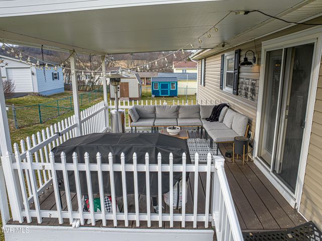 23270 Pioneer Drive, Bristol, VA 24202