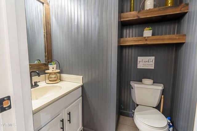 23270 Pioneer Drive, Bristol, VA 24202