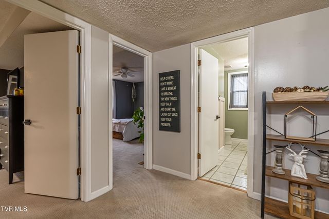 23270 Pioneer Drive, Bristol, VA 24202