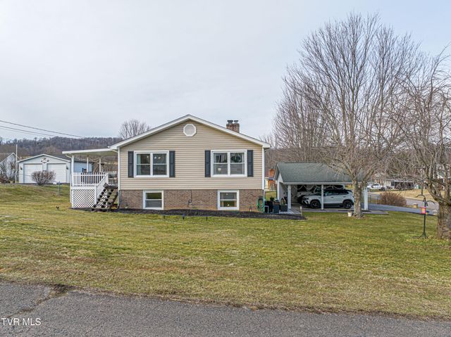 23270 Pioneer Drive, Bristol, VA 24202