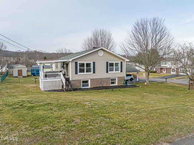 23270 Pioneer Drive, Bristol, VA 24202