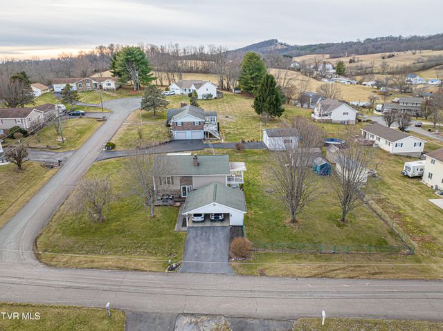 23270 Pioneer Drive, Bristol, VA 24202