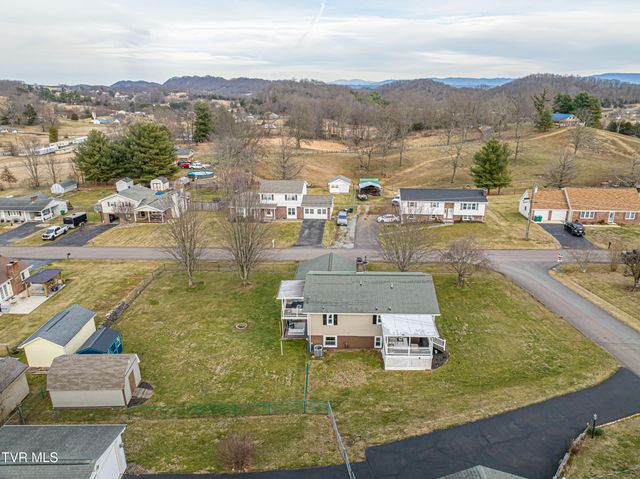 23270 Pioneer Drive, Bristol, VA 24202