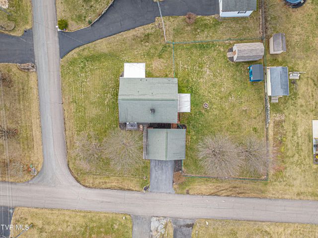 23270 Pioneer Drive, Bristol, VA 24202