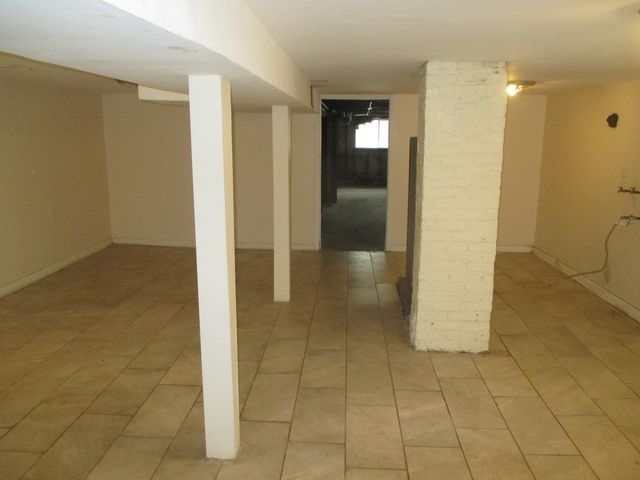 3025 E 80th Place, Chicago, IL 60617