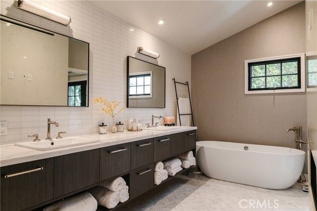 3604 Laurel, Manhattan Beach, CA 90266