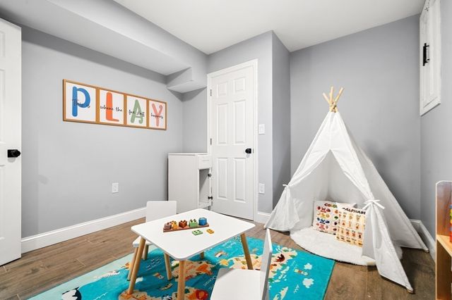 18 Derne, Everett, MA 02149