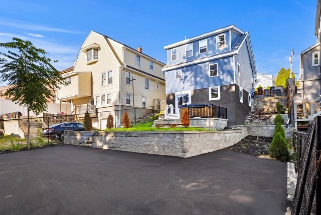 18 Derne, Everett, MA 02149
