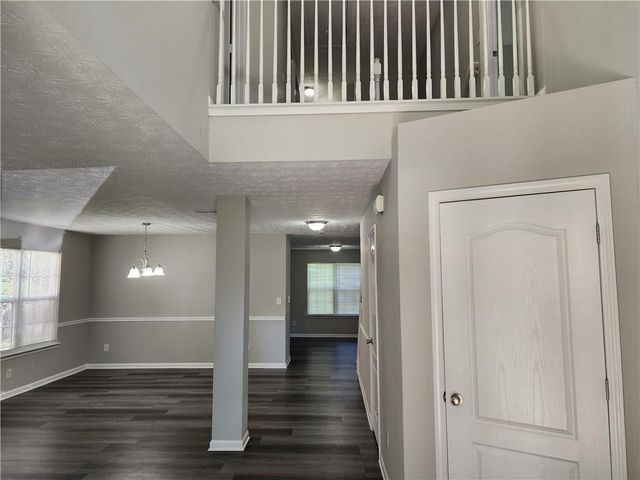 2382 Temple View Drive, Snellville, GA 30078