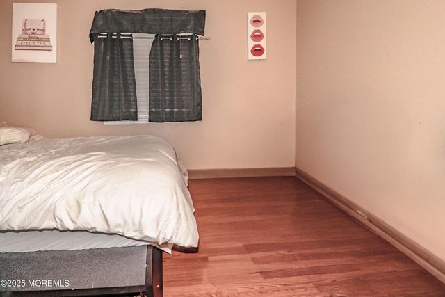 7 Alan Terrace, Jackson, NJ 08527