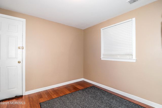 7 Alan Terrace, Jackson, NJ 08527