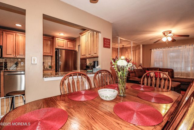 7 Alan Terrace, Jackson, NJ 08527