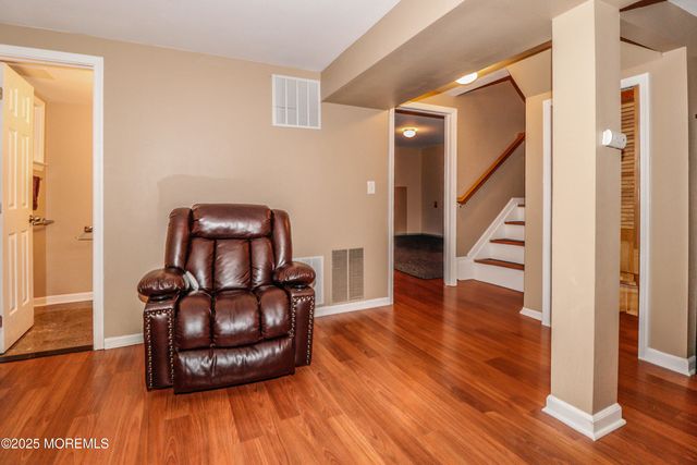 7 Alan Terrace, Jackson, NJ 08527