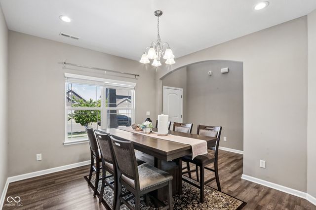 9257 Thames Drive, Avon, IN 46123