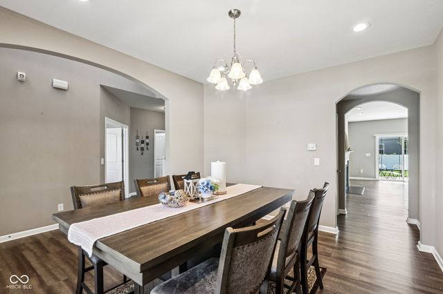 9257 Thames Drive, Avon, IN 46123