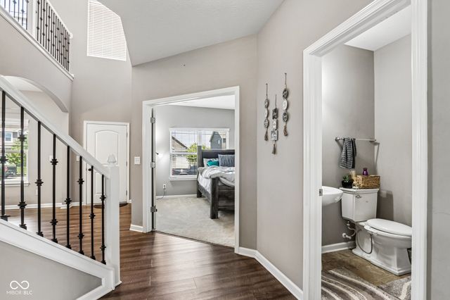 9257 Thames Drive, Avon, IN 46123